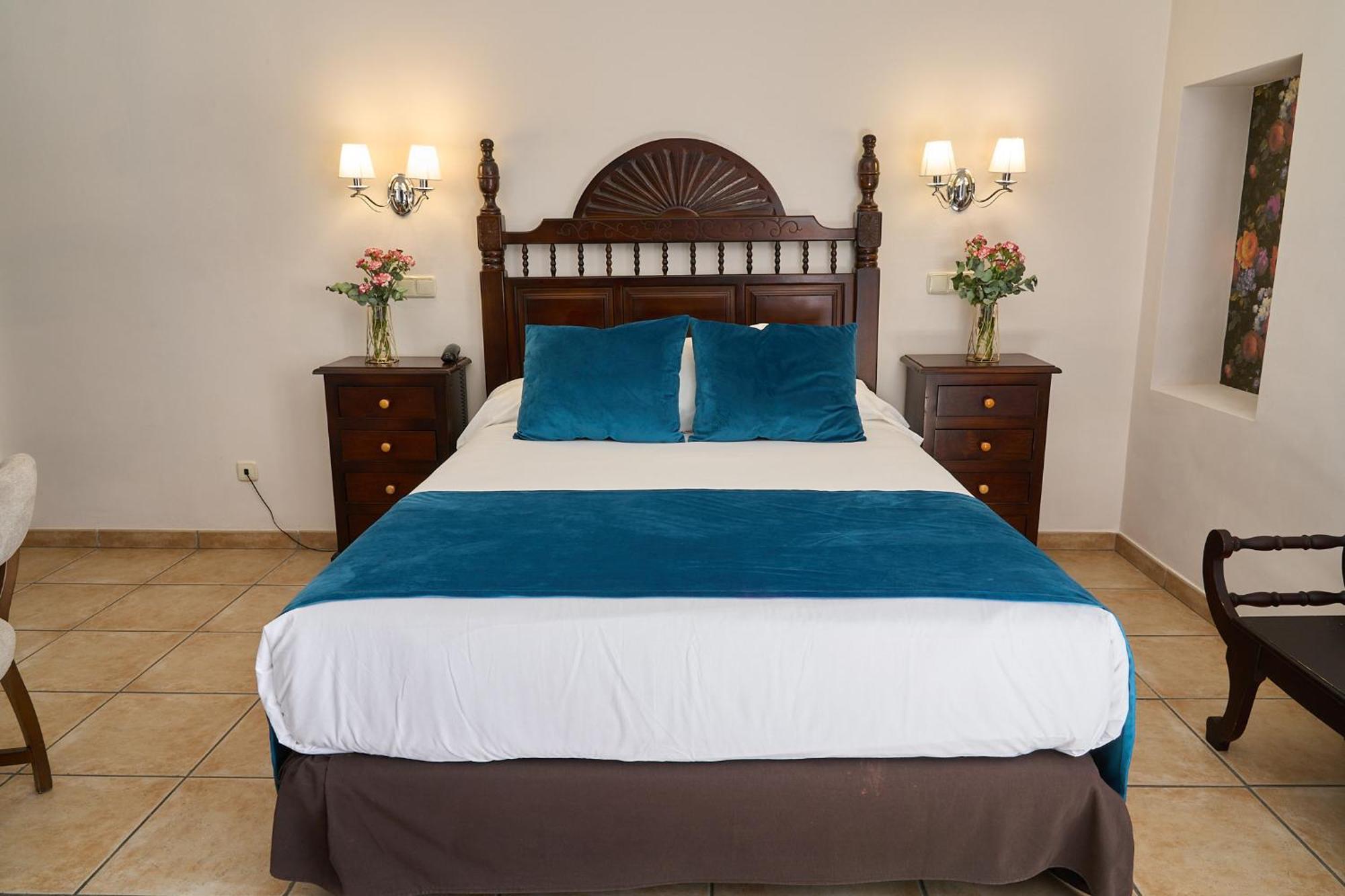 Maria De Molina Hotel 3*